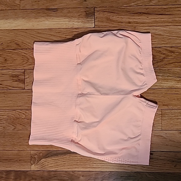 NWOT FP Movement Good Karma Running Shorts Sz M/L - Picture 6 of 6